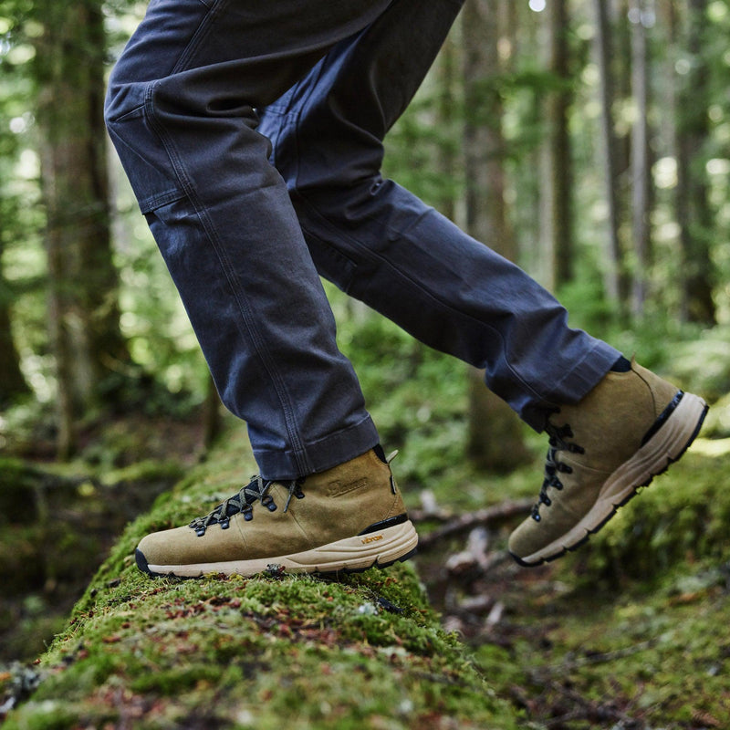 Load image into Gallery viewer, Danner Mountain 600 4.5&quot; Antique Bronze/Murky Green - Fearless Outfitters
