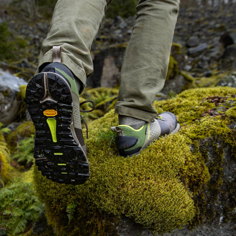 Cargue la imagen en el visor de la galería, Danner Trail 2650 Campo 3&quot; Brown/Meadow Green GTX - Fearless Outfitters
