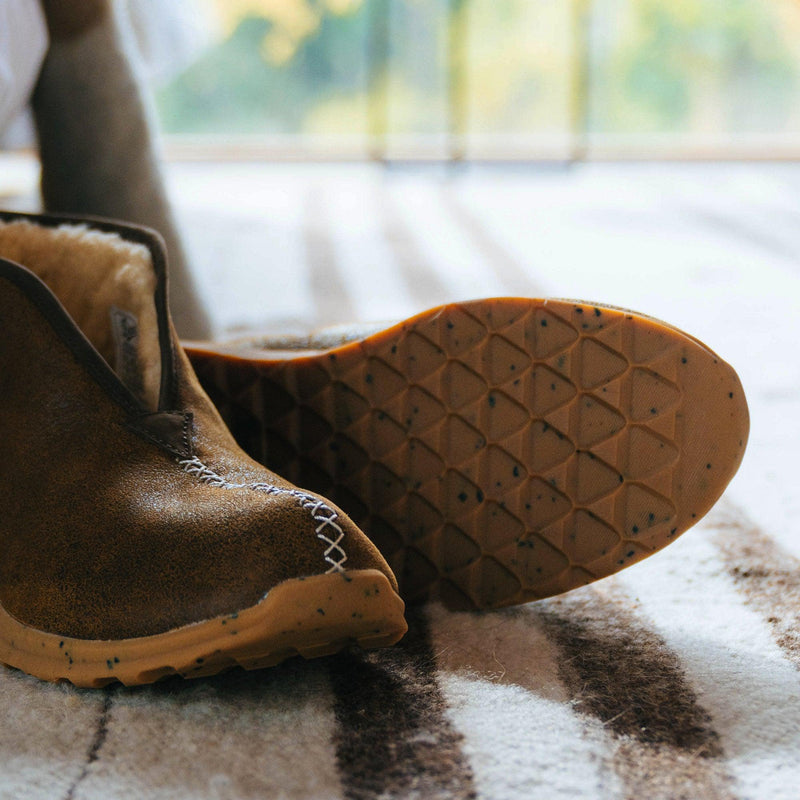 Cargue la imagen en el visor de la galería, Danner Women&#39;s Forest Moc Chestnut - Fearless Outfitters
