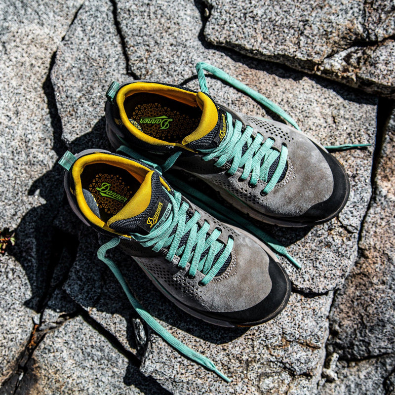 Cargue la imagen en el visor de la galería, Danner Women&#39;s Trail 2650 3&quot; Gray/Blue/Spectra Yellow - Fearless Outfitters
