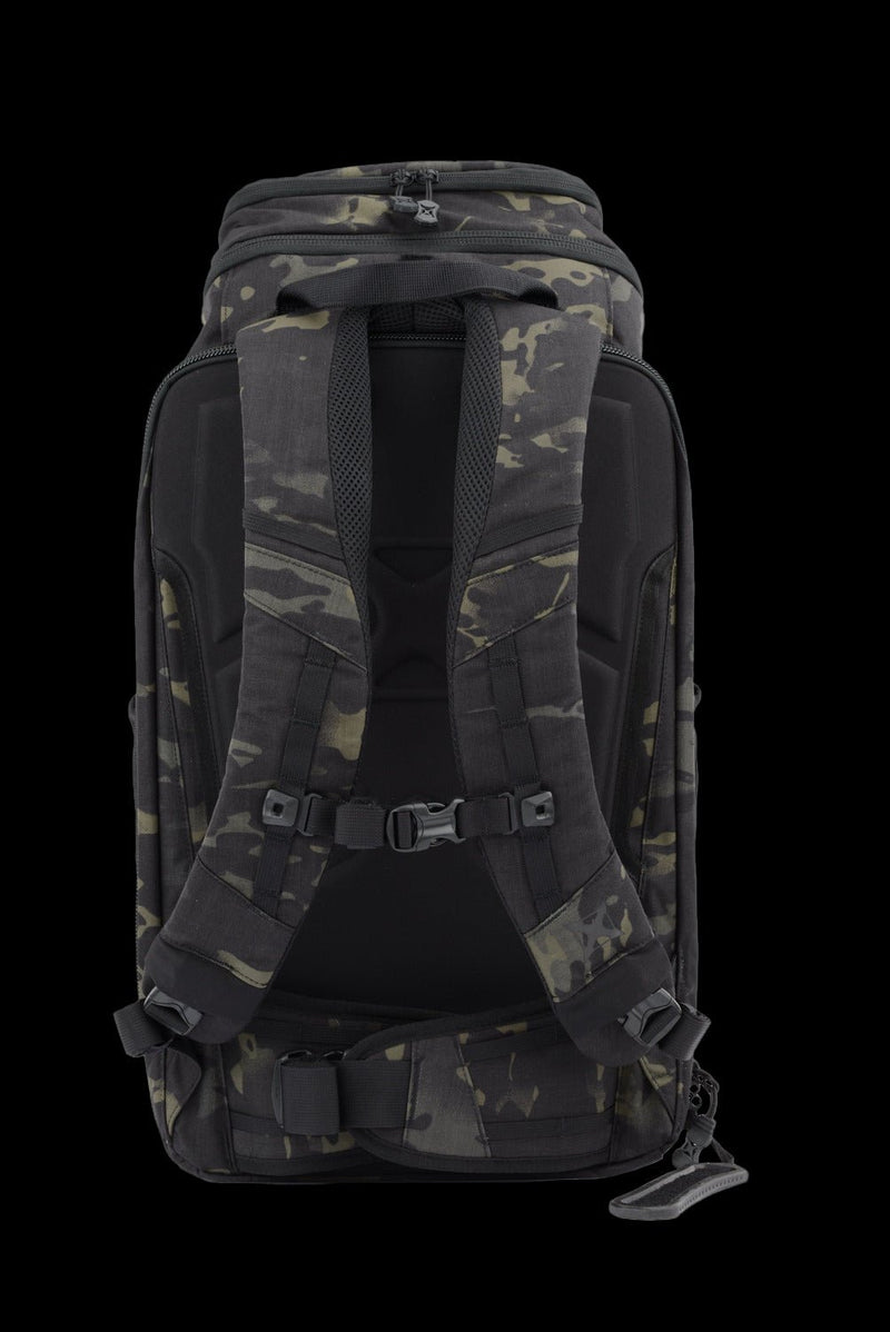 Cargue la imagen en el visor de la galería, Vertx® Gamut Overland Pack - Fearless Outfitters
